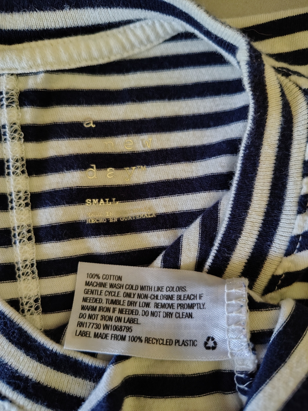 4-Pack Underscrub Mix Shirts Black Gray Navy White Solid & Stripes Women Small - Picture 4 of 15